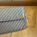Bolsa Santa Lolla Pequena Soft Alça Corrente Transversal 0452.5475