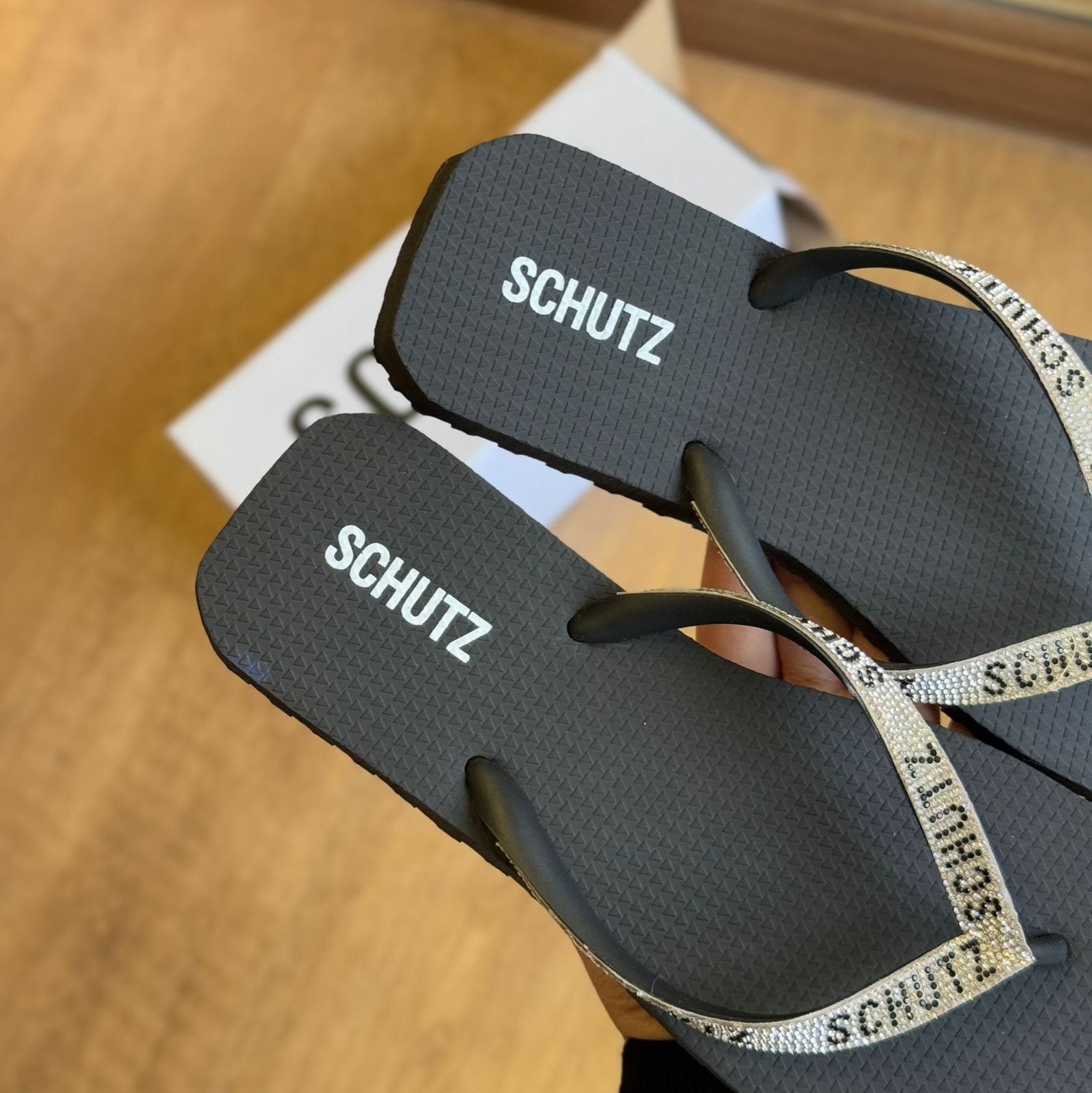 Chinelo Schutz Estrela Cadente S222950010