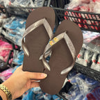 Havaianas Top + Pins Capivara