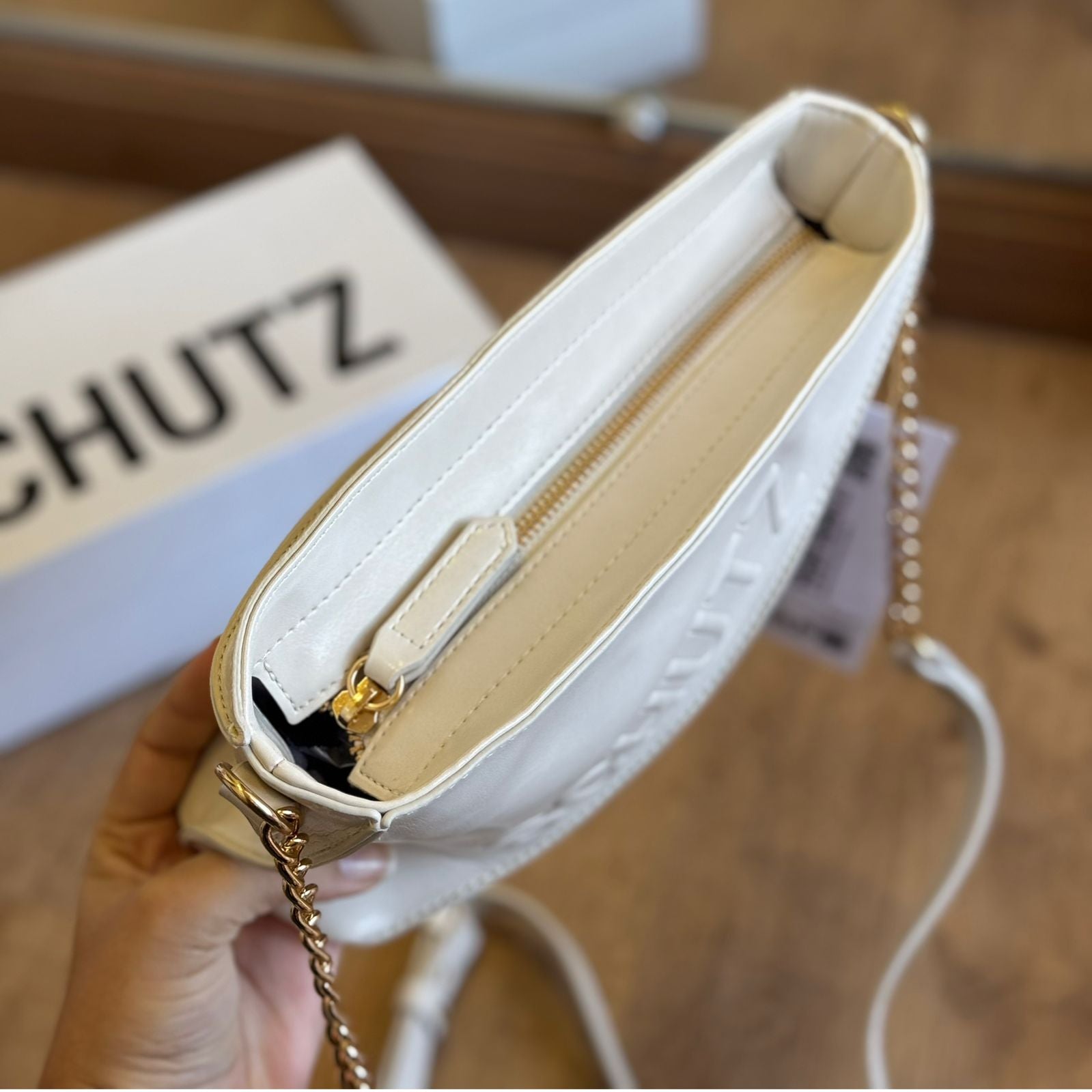 Bolsa Schutz Tiracolo Alycia Verniz S500150830
