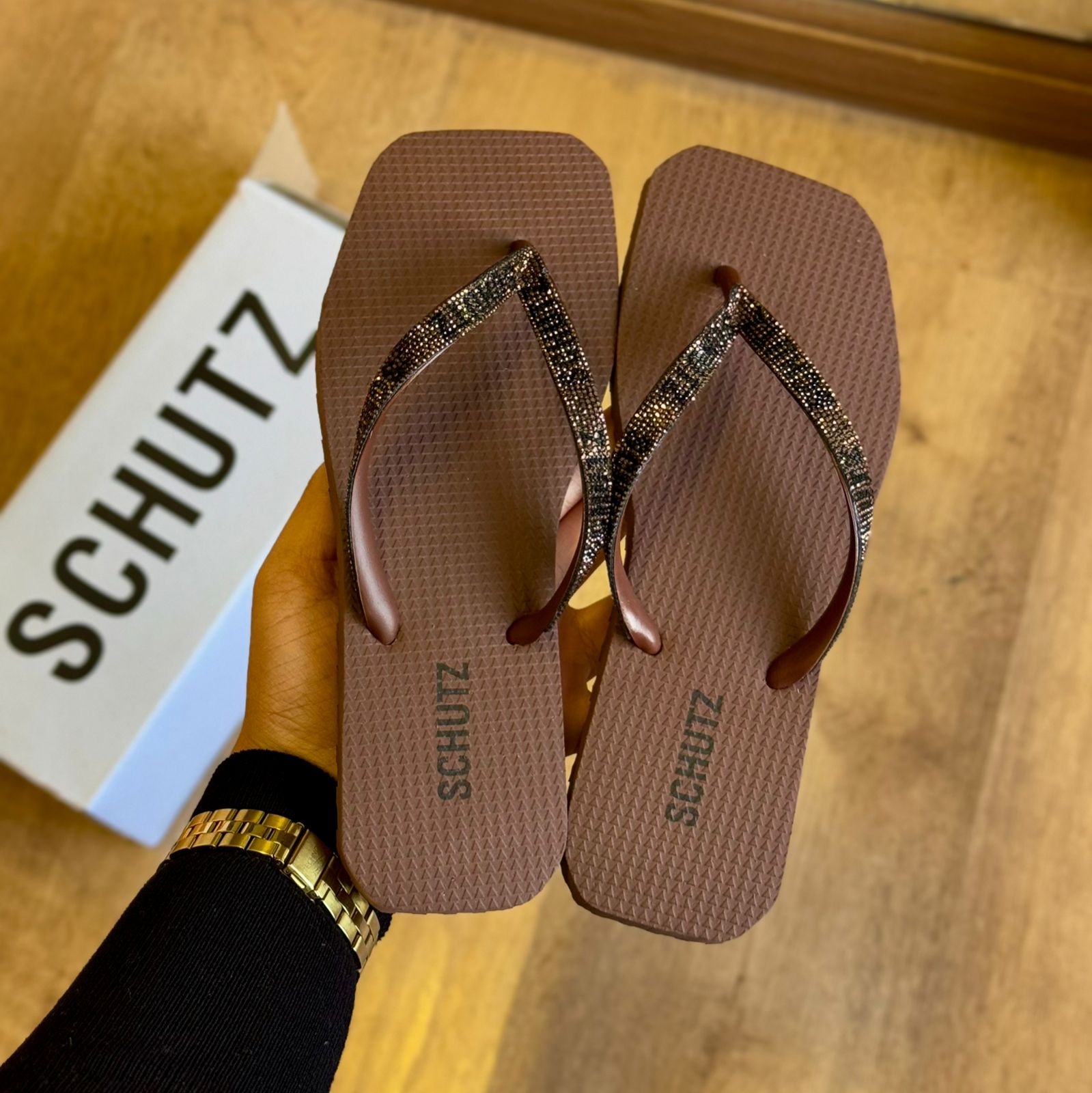 Chinelo Schutz Estrela Cadente S222950010