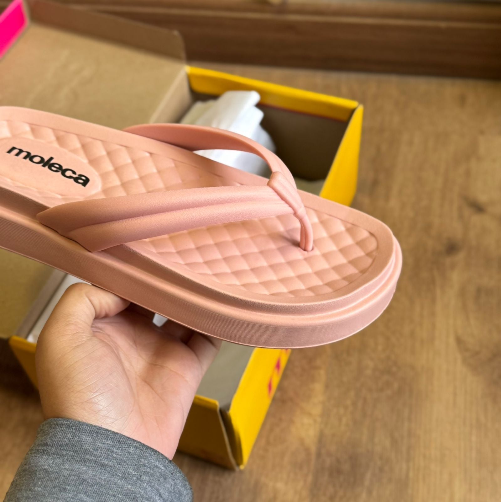 Chinelo de Dedo Moleca 5554.100