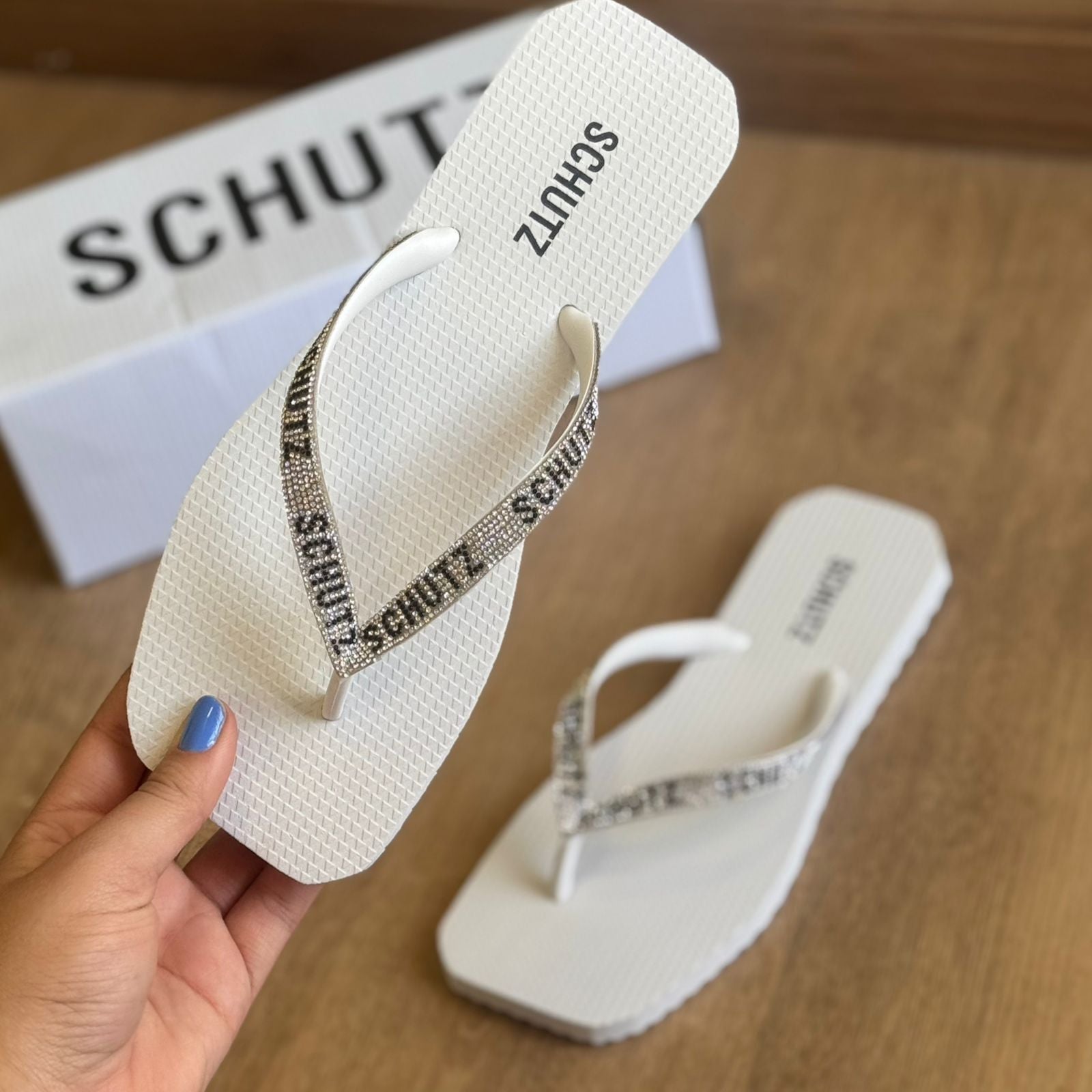 Chinelo Schutz Estrela Cadente S222950010