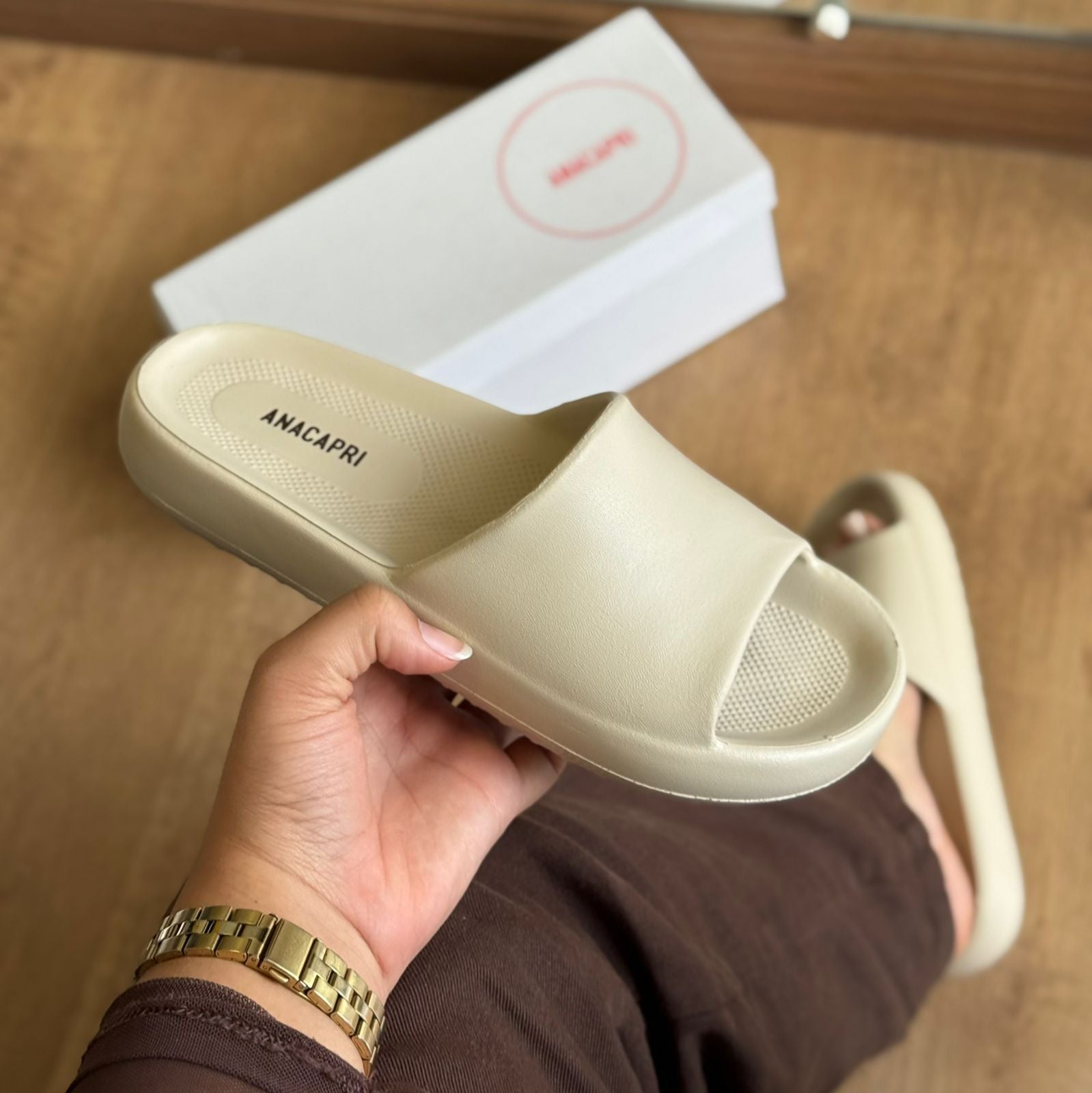 Chinelo Ana Capri Nuvem Liso C307760001