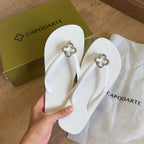 Chinelo De Dedo Capodarte Trevo Dourado 4015042
