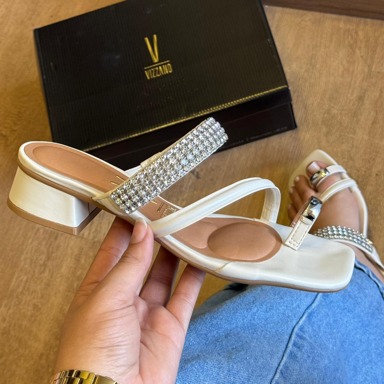 Sandália Vizzano Salto Bloco Baixo 6454.133 - Black Friday