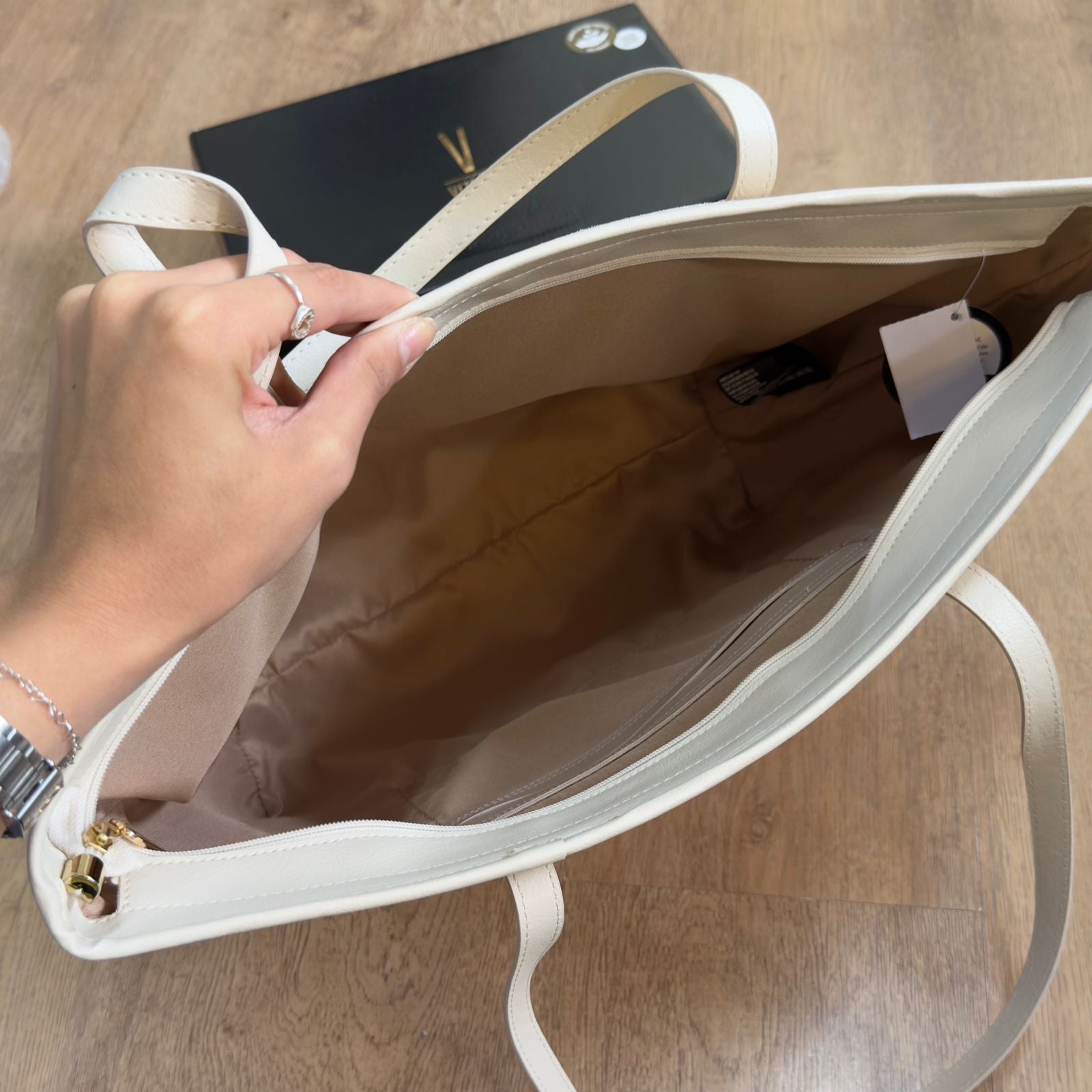 Bolsa Vizzano Tote Palha 10089.2