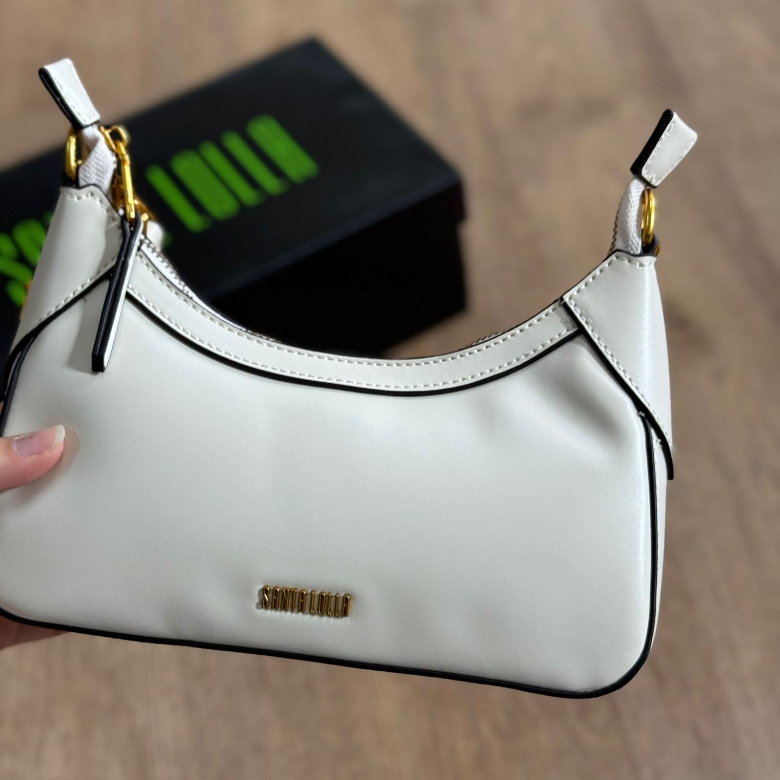Bolsa Santa Lolla Baguete Alça de Ombro 0470.50D1