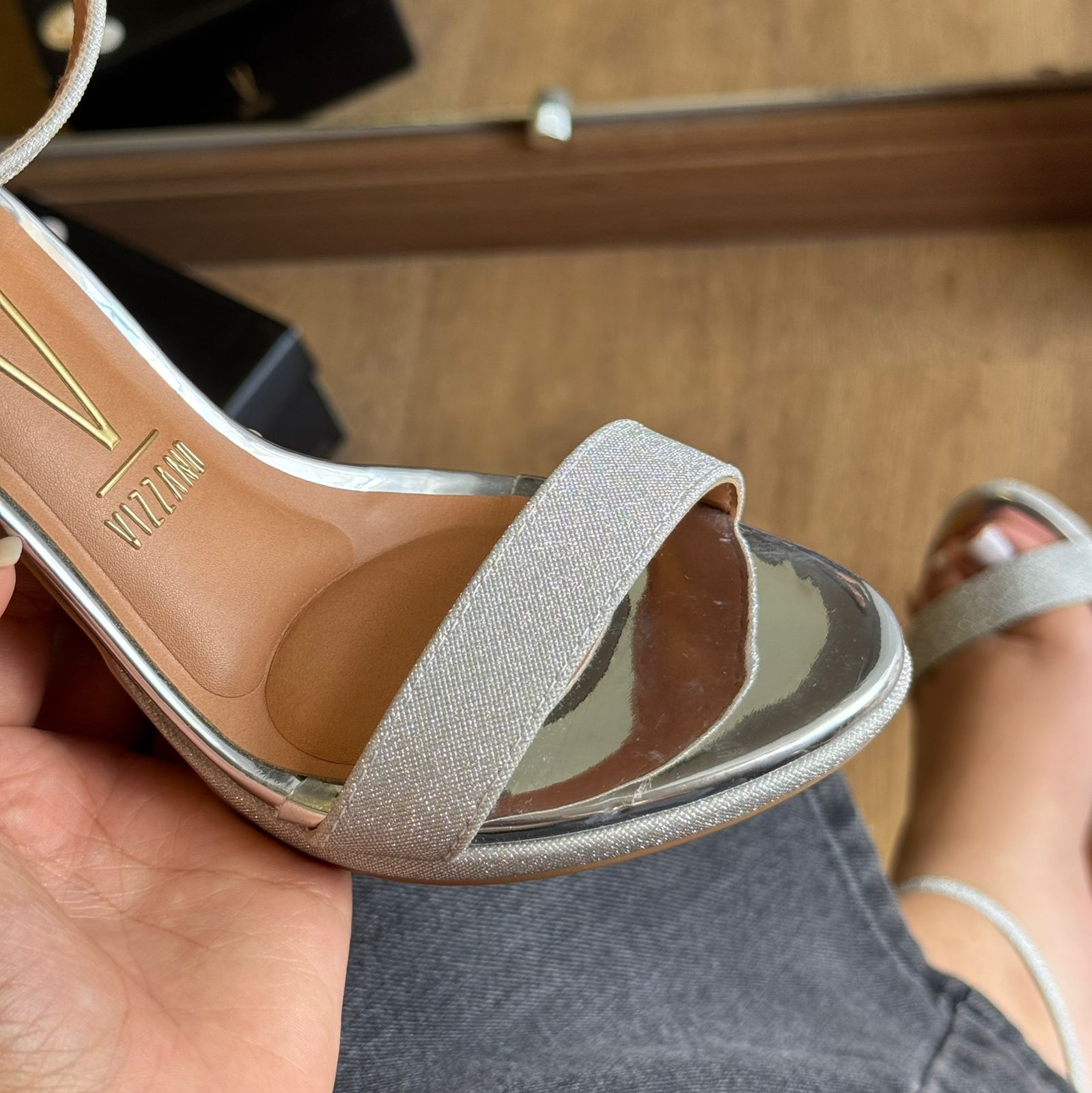 Sandália Vizzano Glitter Dourado 6210.655