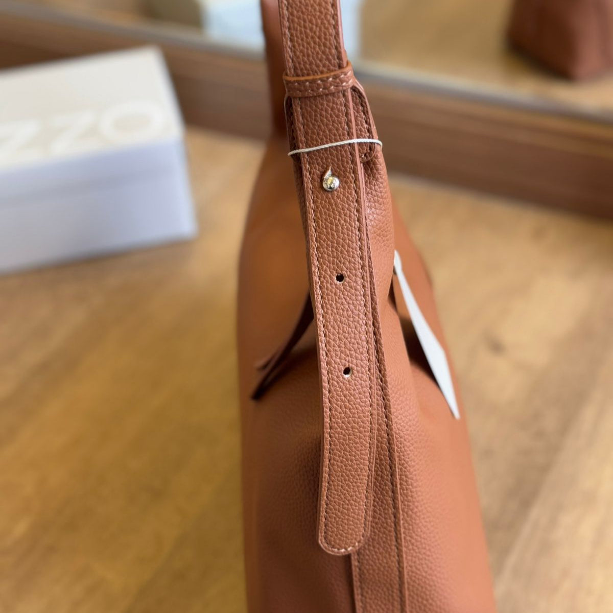 Bolsa Arezzo Hobo Grande A500290207